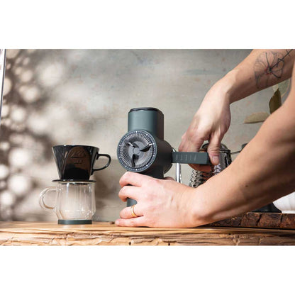 Pietro Pro Brewing Manual Coffee Grinder - Pink